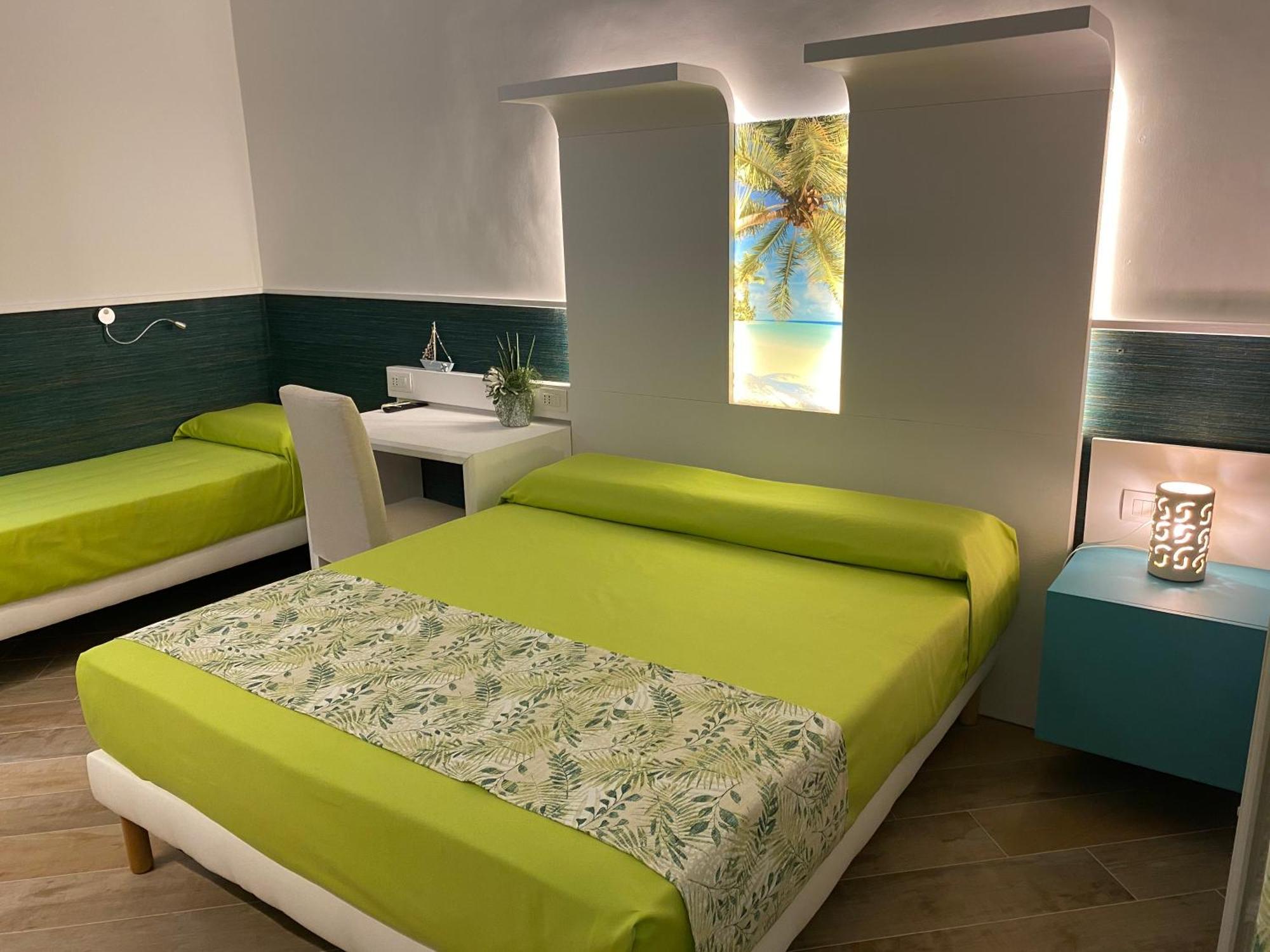 Porto Di Mare B&B Джовинаццо Экстерьер фото