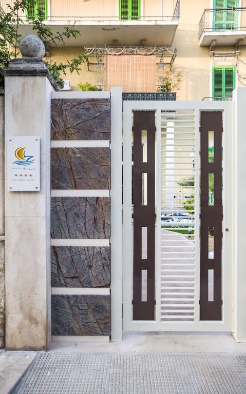 Porto Di Mare B&B Джовинаццо Экстерьер фото
